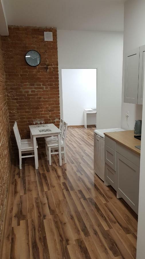 Apartament Nr 15 - 2 Pokoje Z Prywatnymi Lazienkami Centrum Познань Экстерьер фото