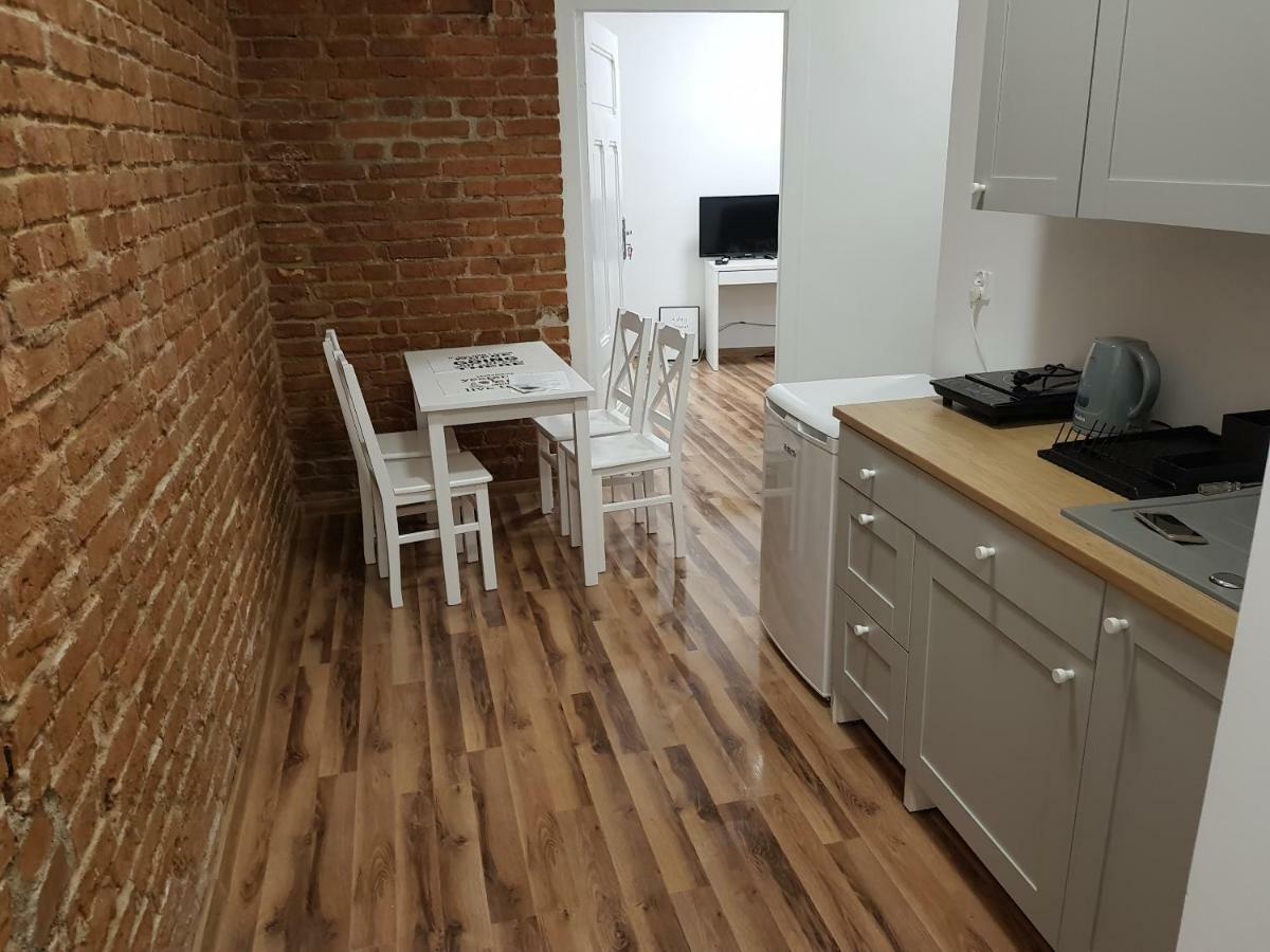 Apartament Nr 15 - 2 Pokoje Z Prywatnymi Lazienkami Centrum Познань Экстерьер фото