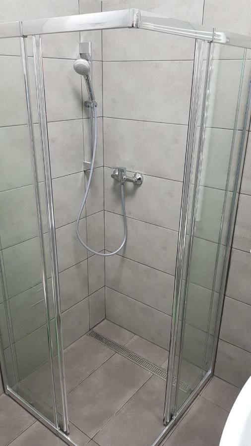 Apartament Nr 15 - 2 Pokoje Z Prywatnymi Lazienkami Centrum Познань Экстерьер фото